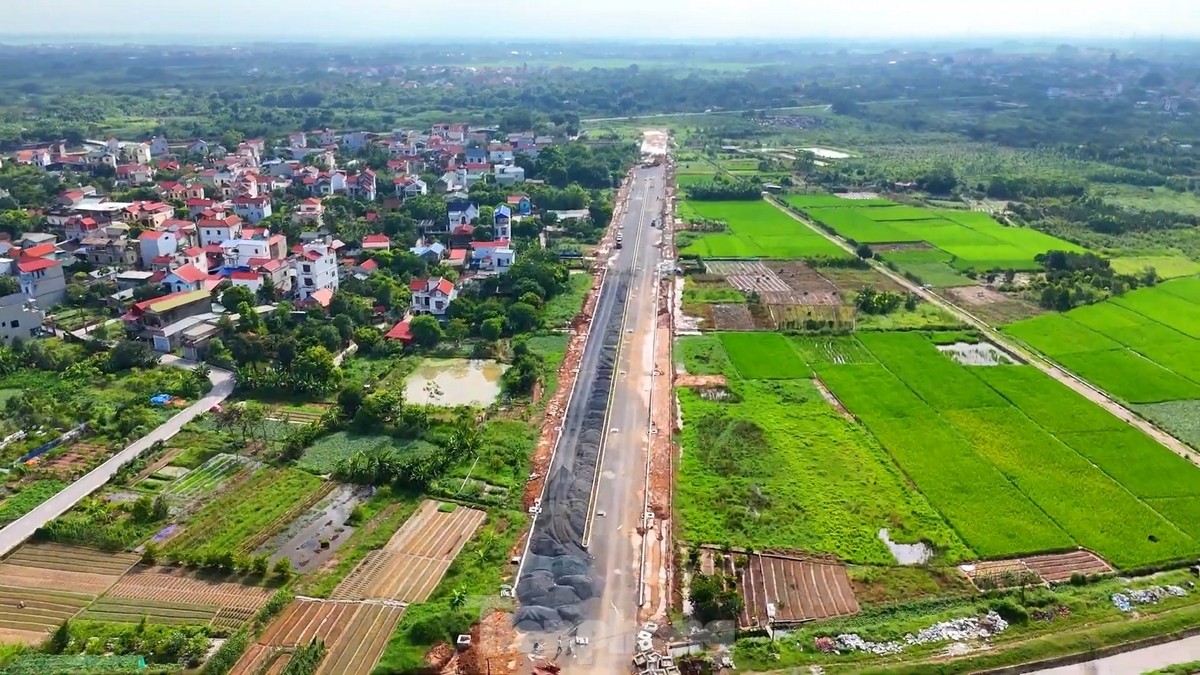 Erfreuen Sie sich an dem Verkehrsprojekt im Wert von über 500 Milliarden VND, das im Südwesten von Hanoi eröffnet werden soll. Foto 13