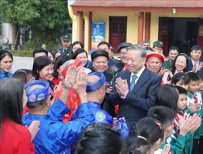 ចំណងជើងរូបថត