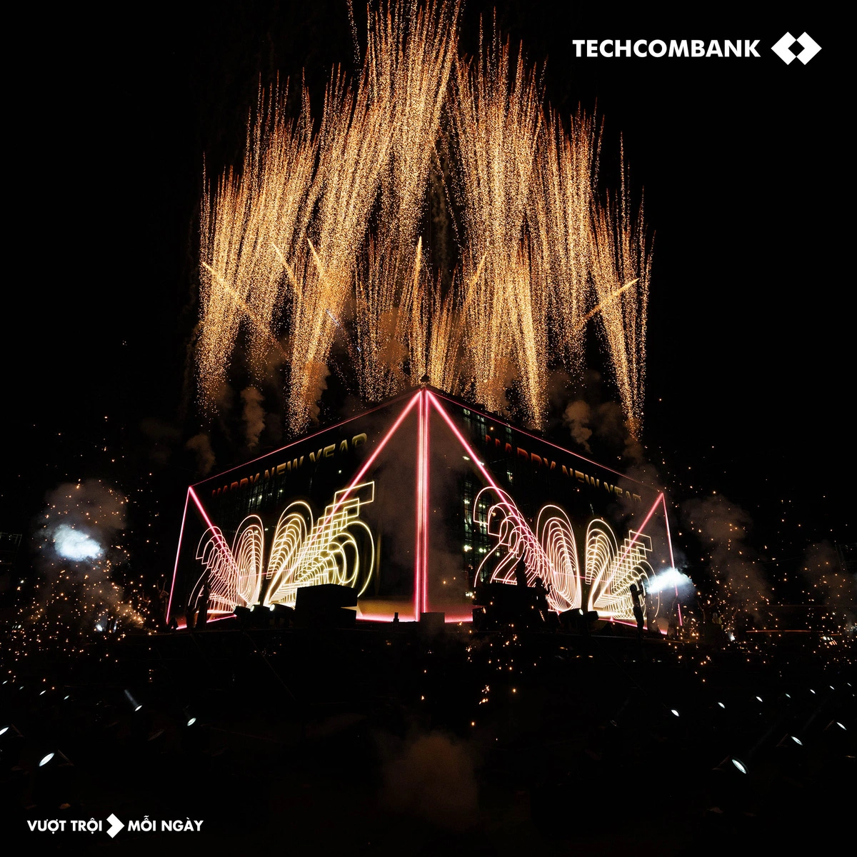 Techcombank Inspire members celebrate the New Year with high-class entertainment activities