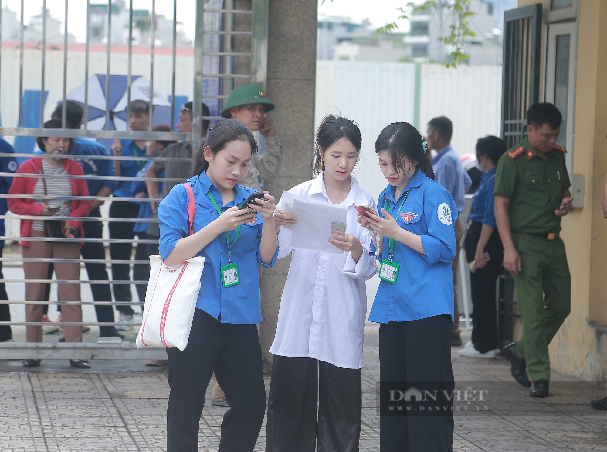 Đến cuối tháng 9/2024, vẫn có trường xét tuyển bổ sung hàng trăm chỉ tiêu  - Ảnh 1.