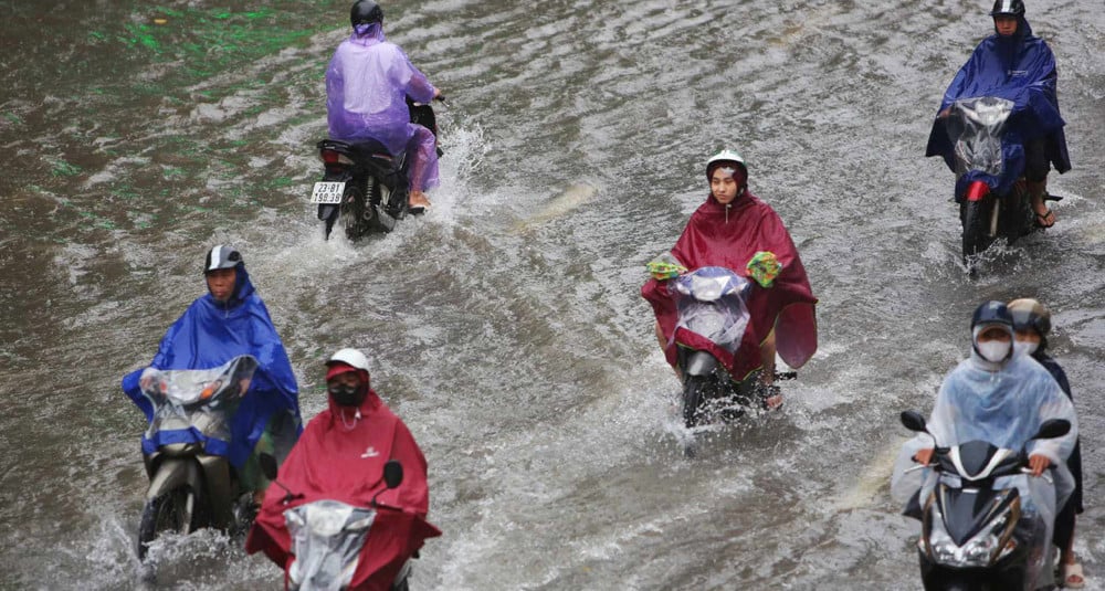 Hanoi weather for the next 3 days: Intermittent sunshine followed by heavy thunderstorms