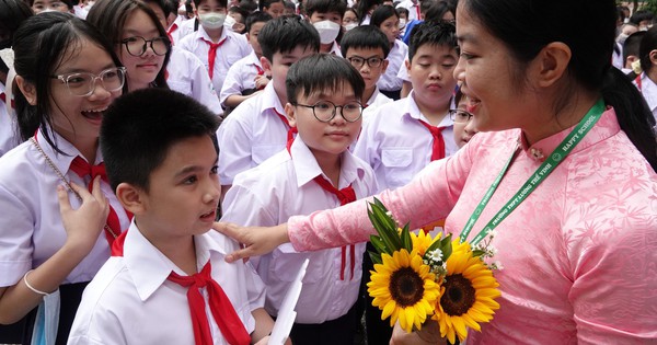 Mong những chữ 'an' cho năm học mới