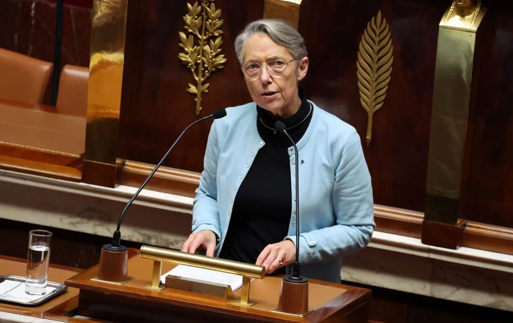 Frankreichs Premierministerin Elisabeth Borne tritt zurück