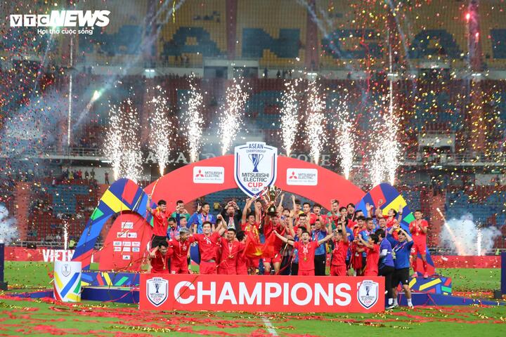 Đội tuyển Việt Nam giành chức vô địch AFF Cup 2024.