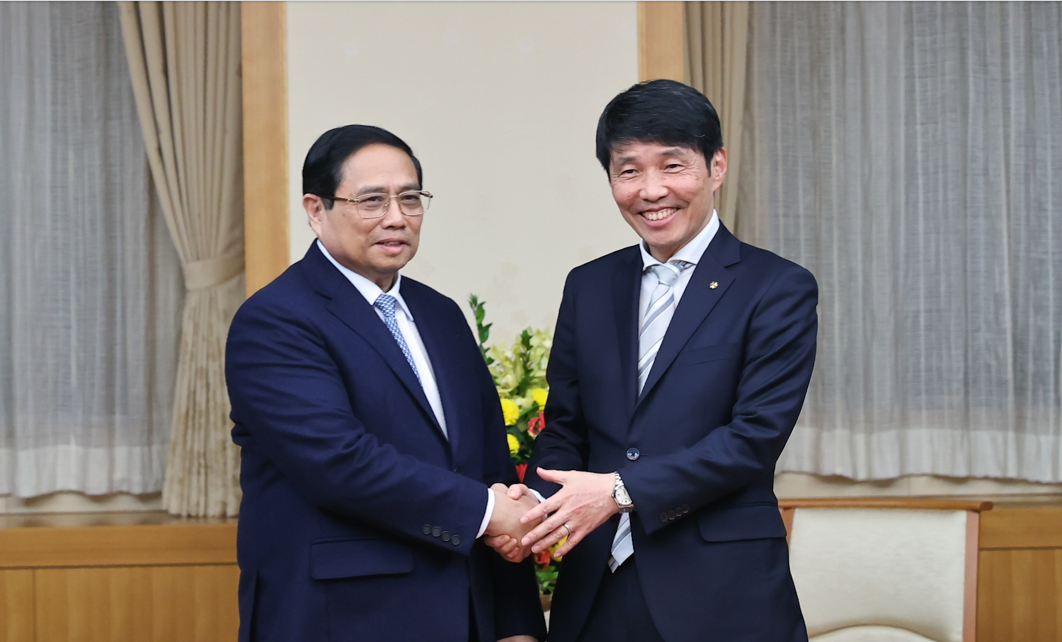 El primer ministro Pham Minh Chinh visita la provincia de Gunma, Japón