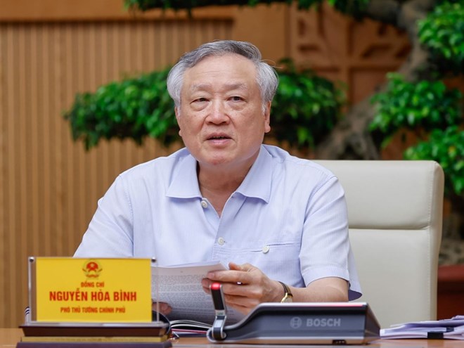 Permanent Deputy Prime Minister Nguyen Hoa Binh receives additional duties