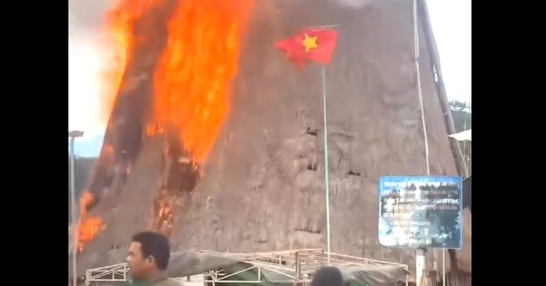 Burned down communal house in Kon Tum