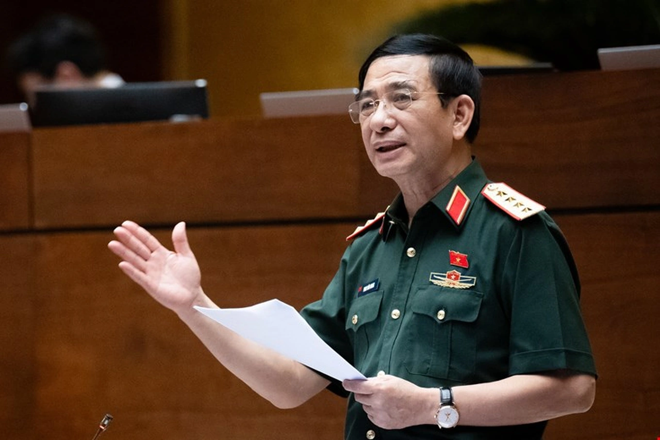 Asamblea Nacional debate aumento de edad de jubilación para tenientes y generales del ejército