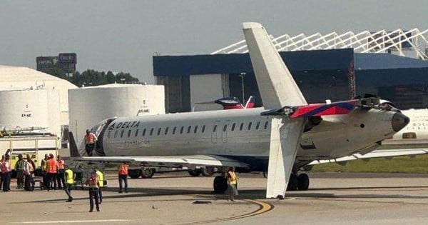 米国で飛行機2機が衝突、1機の尾翼が折れる