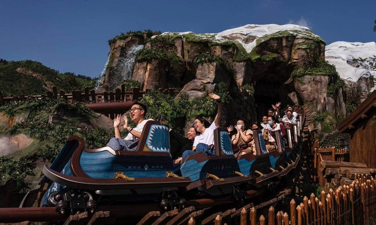 Hong Kong opens first 'Frozen' theme park