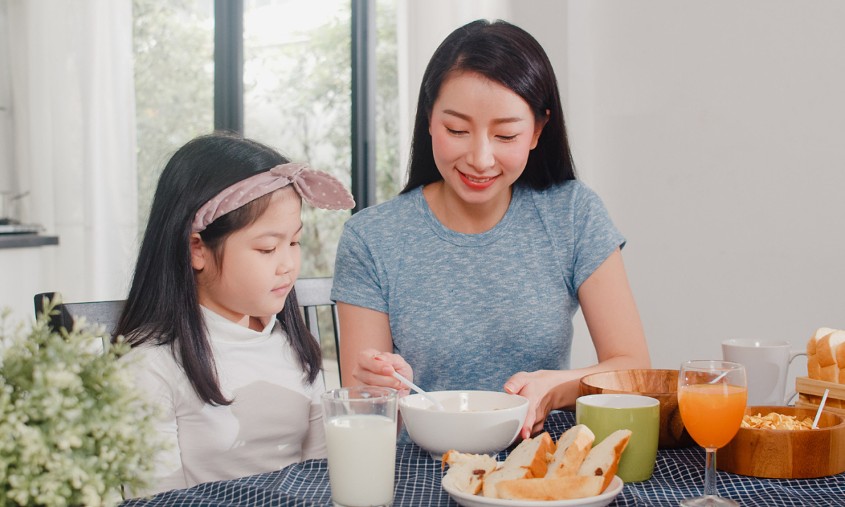 食欲がない子供はご飯の代わりに牛乳を飲むべきでしょうか？