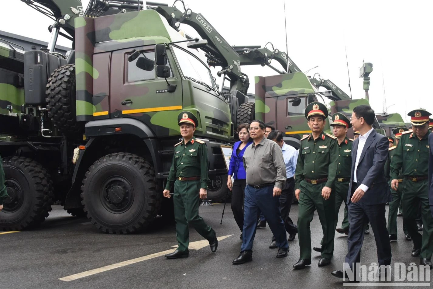 [Ảnh] Thủ tướng Phạm Minh Chính thăm và làm việc với Tập đoàn Viettel ảnh 3