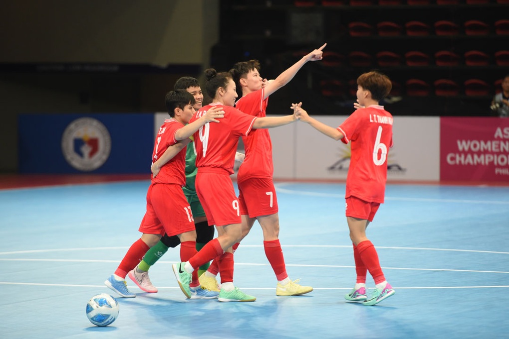 Báo Thái Lan nói gì khi đội nhà thất bại và futsal nữ Việt Nam vô địch? - 2