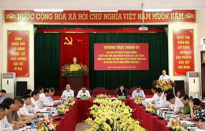 Le district de Dan Phuong à Hanoi propose de créer des sources d'investissement pour le développement du district 1
