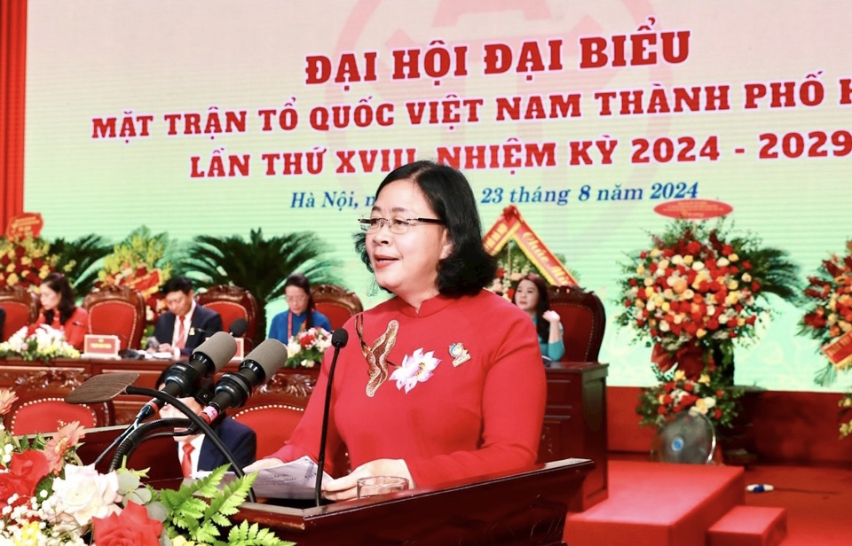 Bí thư Thành ủy Hà Nội Bùi Thị Minh Hoài phát biểu chỉ đạo tại Đại hội đại biểu Mặt trận Tổ quốc Việt Nam TP Hà Nội lần thứ XVIII, nhiệm kỳ 2024-2029