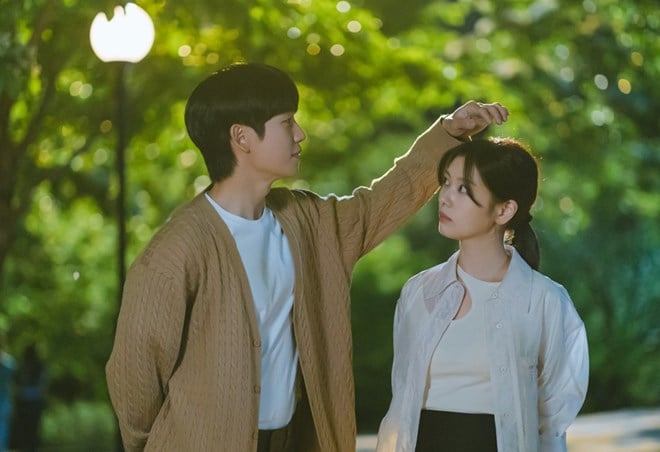 정해인, 정소민과의 열애설에 