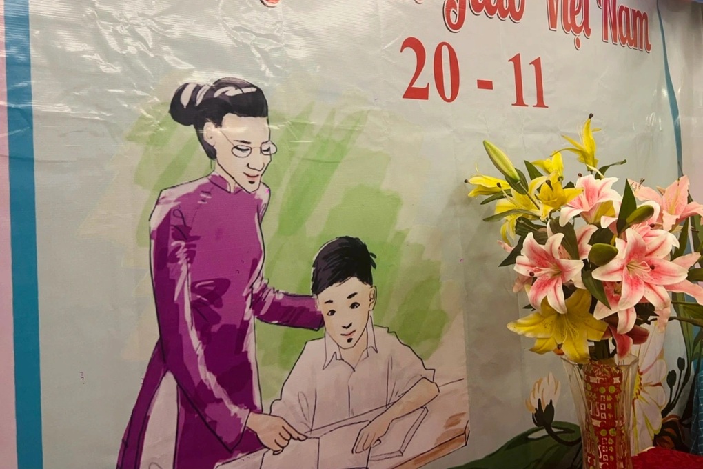 Người mẹ nói thật: Tôi lo sợ nếu không đi phong bì giáo viên dịp 20/11 - 2