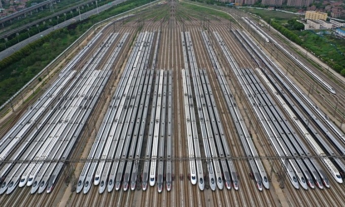 中国の現在の高速鉄道の最高速度は時速350キロです。写真：新華社