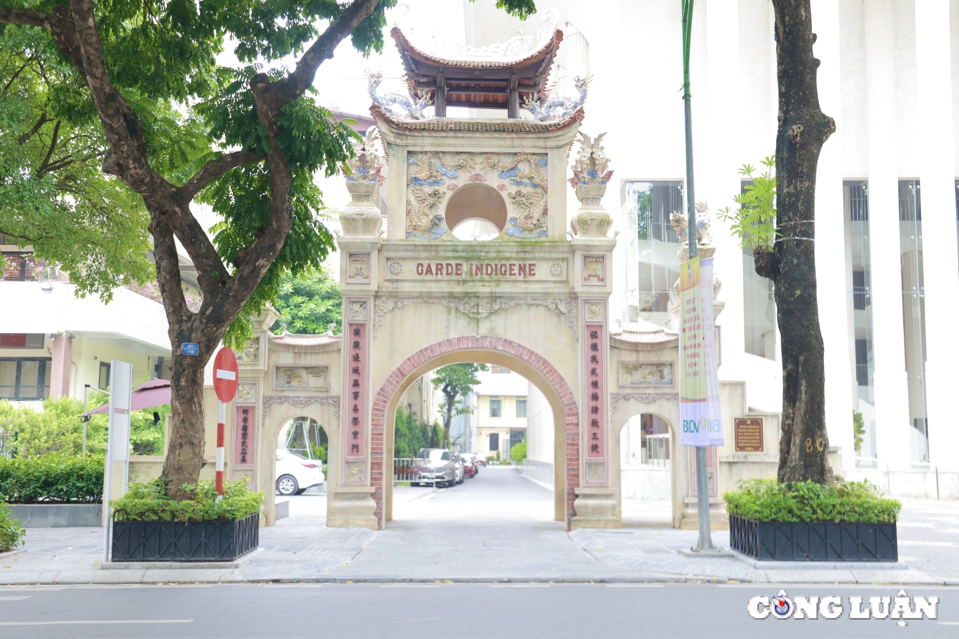 nhung dia danh mang dau an lich su cach mang thang tam tai ha noi hinh 8