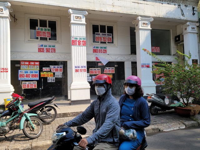 Vì sao du lịch tăng tốc nhưng khách sạn vẫn 'ế', rao bán hàng loạt? - Ảnh 2.