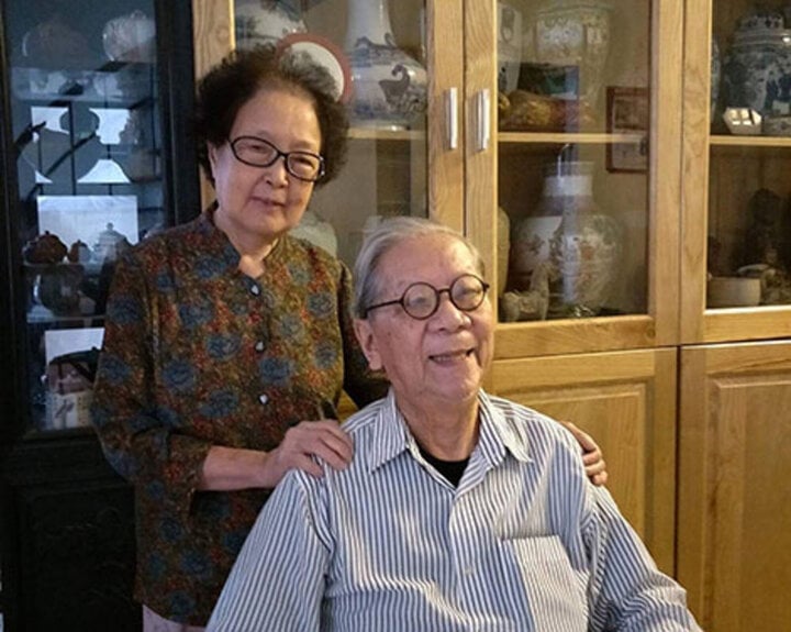 Dr. Le Thi Ngoc Anh is the wife of musician Hoang Van.