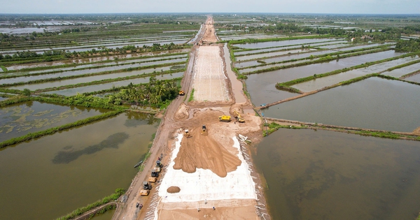 Die astronomisch hohen Preise erschweren den Import von Sand für Autobahnbauunternehmen