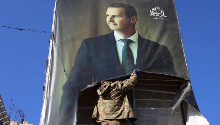 Nguyên nhân khiến chính quyền Tổng thống Assad ở Syria sụp đổ chóng vánh