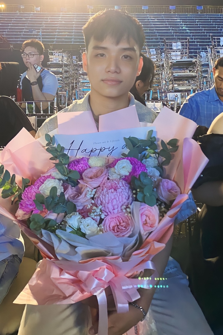 Miss Ý Nhi publicly announced her boyfriend right after being crowned - 1