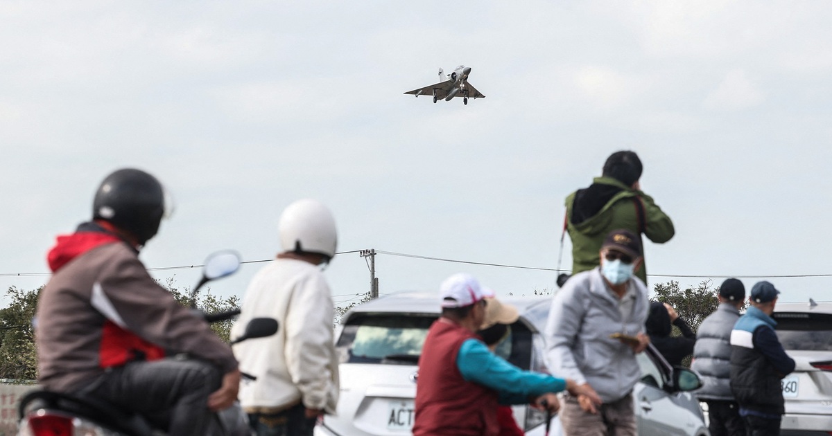 La Chine déploie près de 70 avions et navires à proximité de Taïwan ?