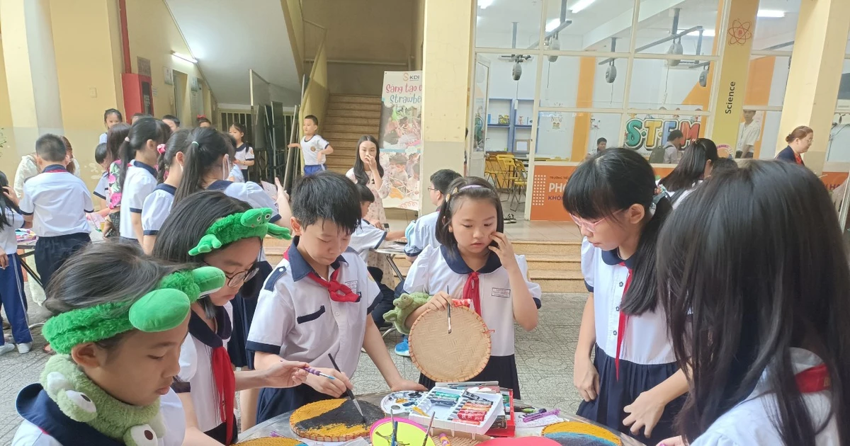 Học sinh tiểu học hào hứng tham gia ngày hội toán học