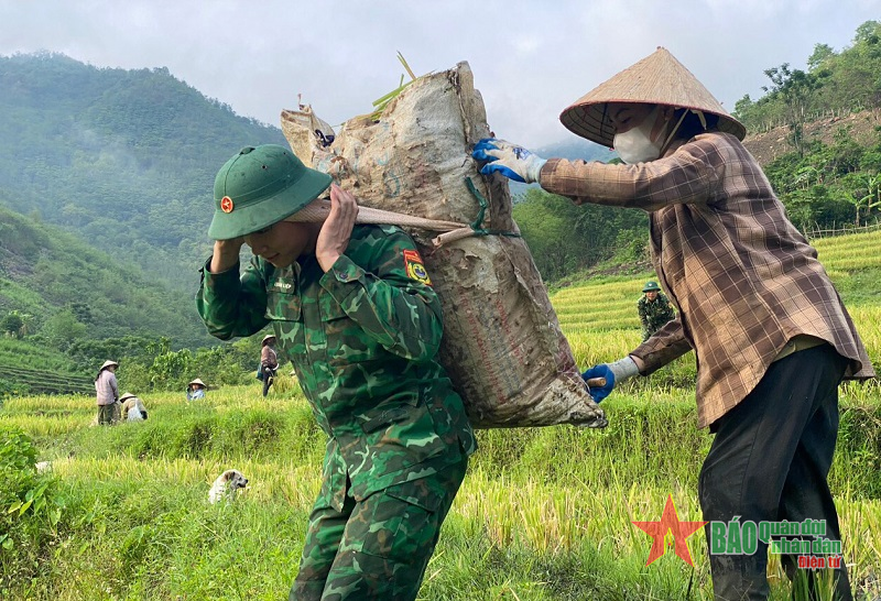 Niềm vui trên cánh đồng Tén Tằn