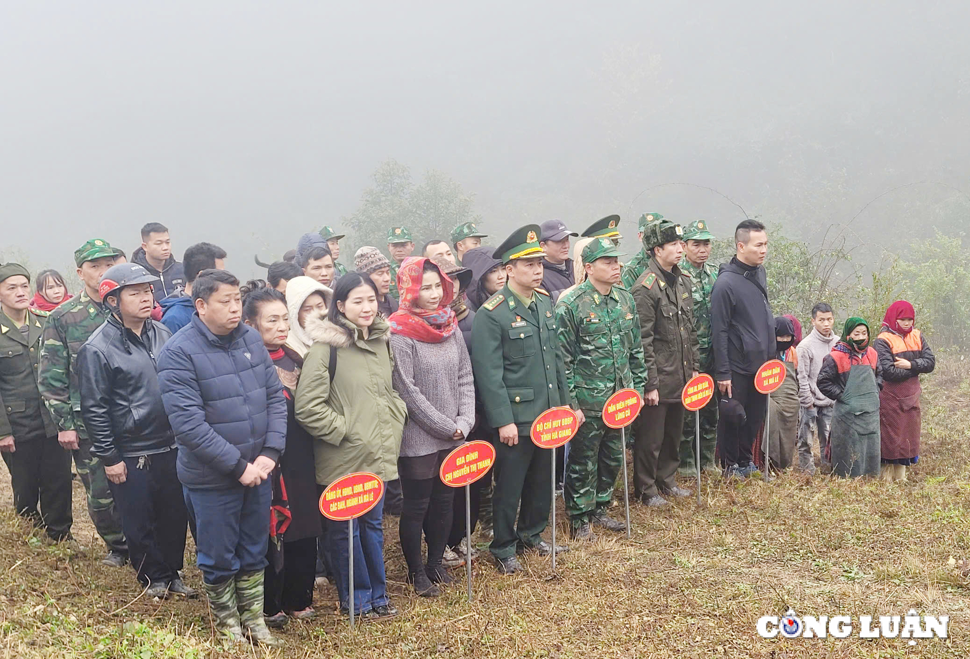 nhieu hoat dong y nghia huong ve bien cuong to quoc hinh 3