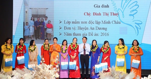 Biểu dương Chủ nhóm trẻ, giáo viên, người chăm sóc trẻ tiêu biểu