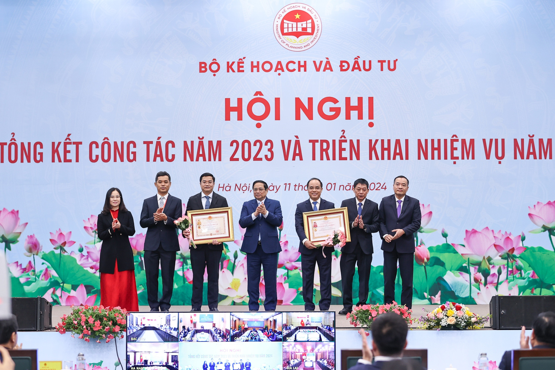 Đẩy mạnh nghiên cứu, tham mưu chiến lược, kiến tạo phát triển, thúc đẩy khởi nghiệp, đổi mới sáng tạo- Ảnh 4.