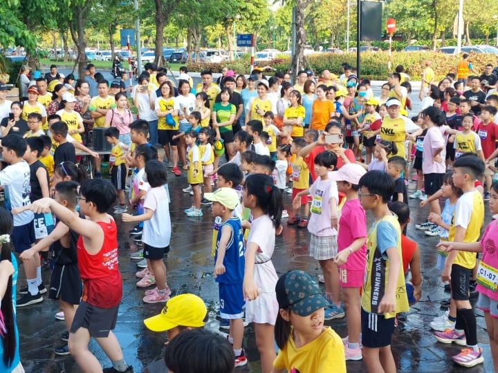 เด็ก 230 คนเข้าร่วมกิจกรรม VKL Kids Run - 3