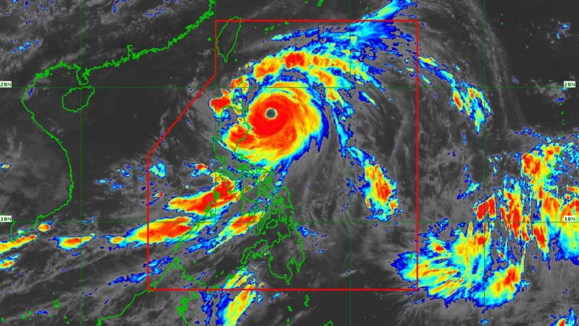 Philippines sơ tán dân tránh siêu bão Doksuri