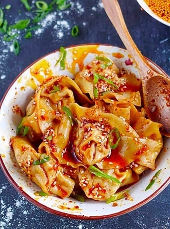 Wontons épicés, une spécialité de la province du Sichuan, en Chine. Photo : Redhousespice