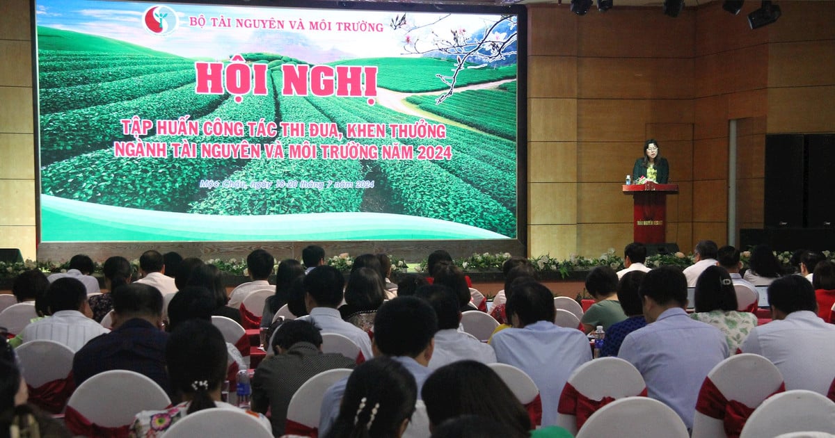 Hội nghị tập huấn công tác thi đua, khen thưởng ngành TN&MT năm 2024