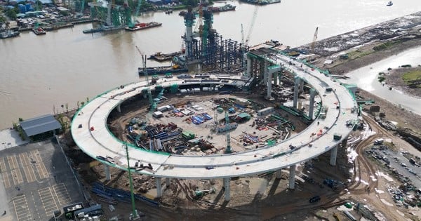 Die Form der fast 2.000 Milliarden VND teuren Royal Bridge über den Cam River wird enthüllt