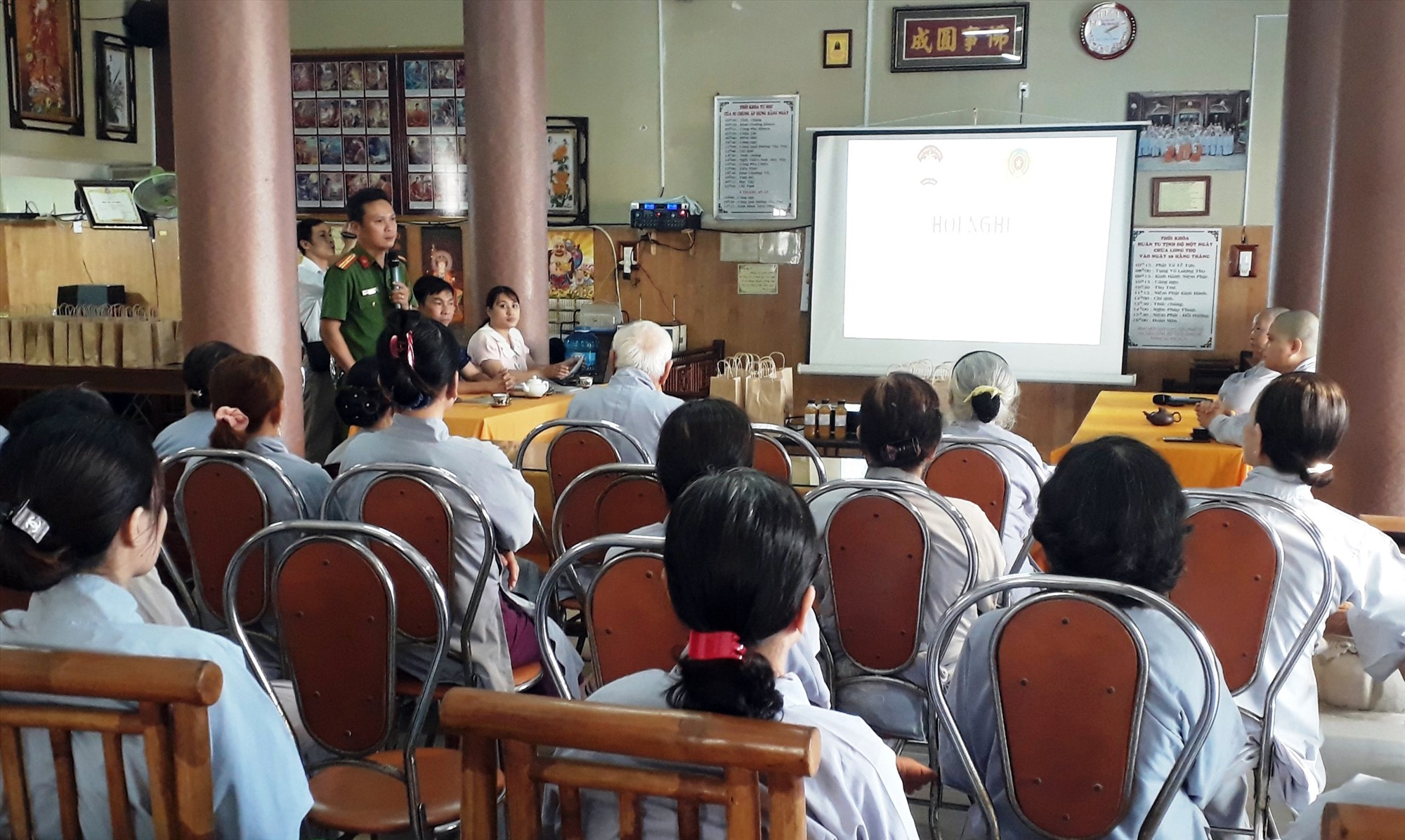 Major Le Trung Vinh - Chief of Minh An Ward Police reported at the Conference.