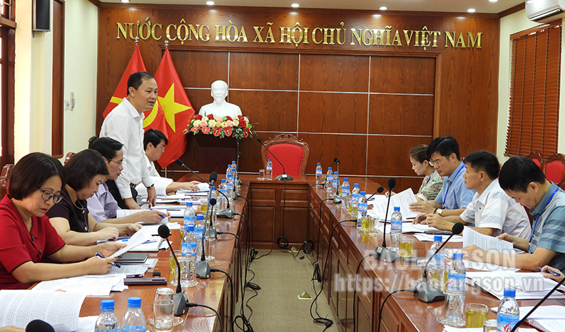 Inspect the implementation of tasks, conclusions and directions of the Provincial People's Committee and leaders of the Provincial People's Committee at the Department of Construction.