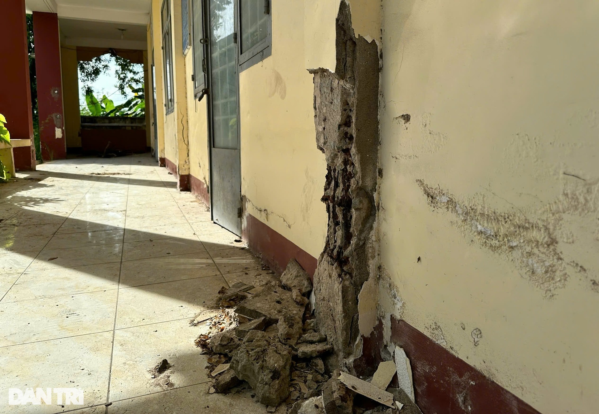 Trường học xây mới hơn 13 tỷ đồng hoạt động vài năm rồi bỏ hoang ở Đồng Nai - 6