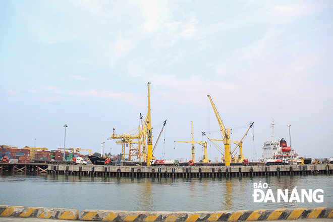 Wharf system at Da Nang Port. Photo: PV