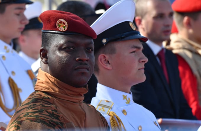 El líder del gobierno militar de Burkina Faso, Ibrahim Traoré, en San Petersburgo. Petersburgo, Rusia, 30 de julio. Foto: AFP