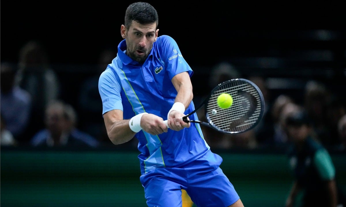 Djokovic cao tay ở chung kết Paris Masters như thế nào