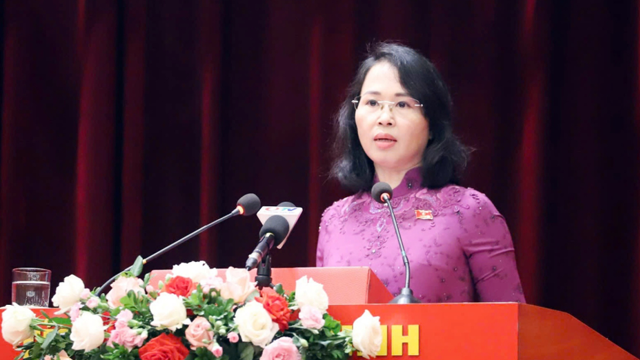 Quang Ninh soutient 100% des frais de scolarité des étudiants après la tempête n°3