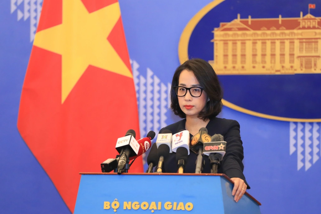 Ministry of Foreign Affairs talks about China's declared baselines in the Gulf of Tonkin