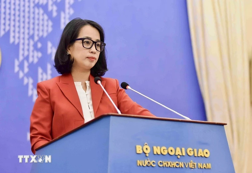 Vietnam's sovereignty over Hoang Sa and Truong Sa is in accordance with international law.