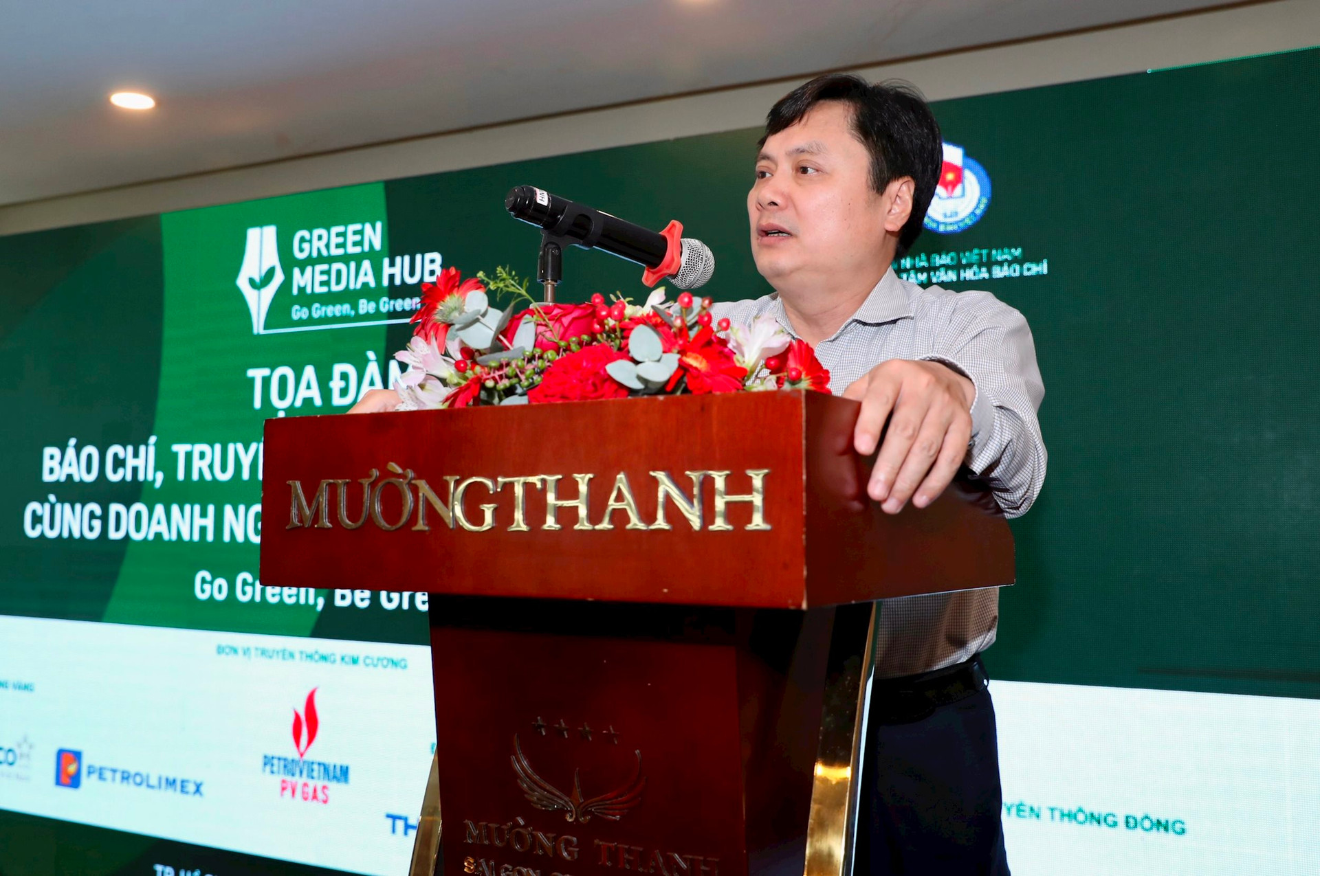 o-trung-thang.jpg