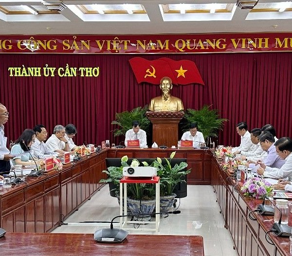 Die Parteidelegation der Vietnam Lawyers Association arbeitet mit dem Parteikomitee der Stadt Can Tho zusammen